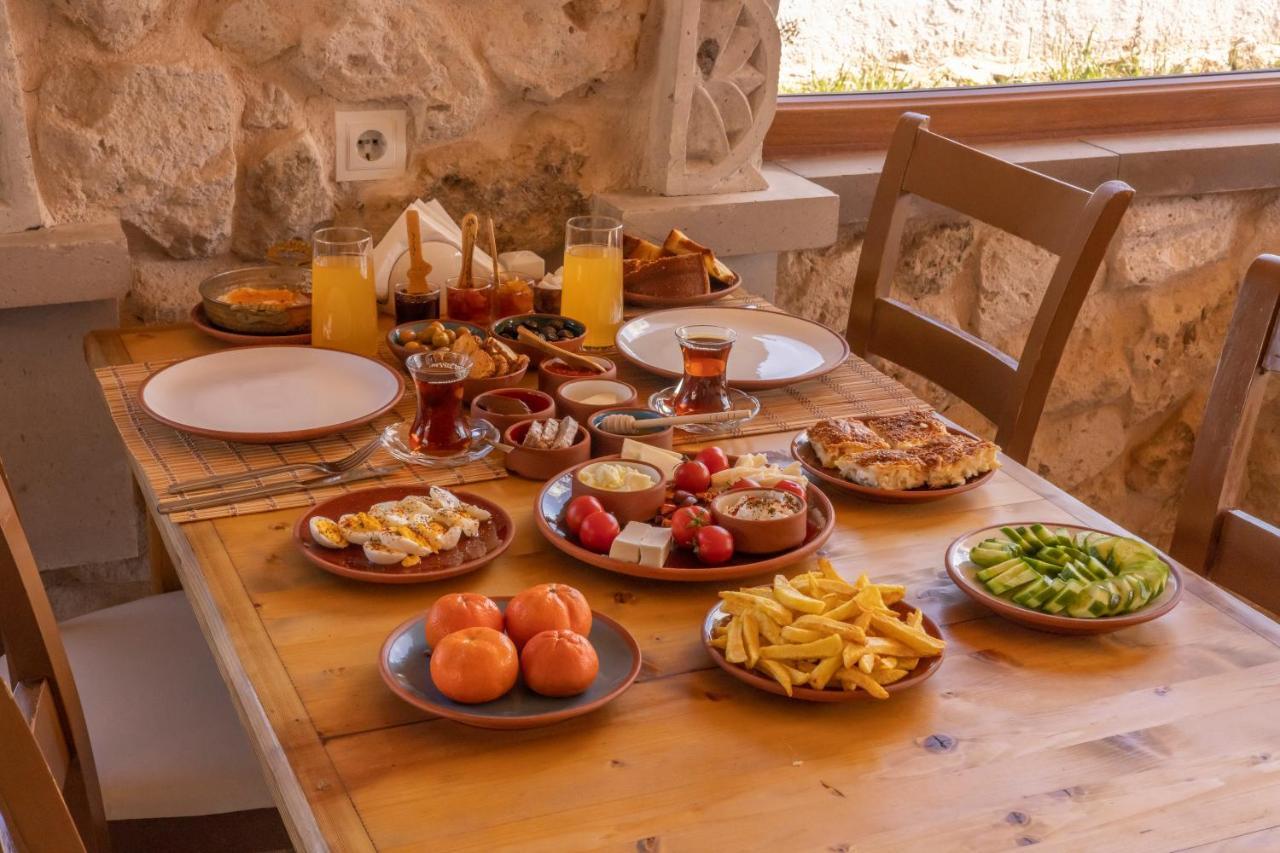 אוצ'יסר Soleado Cappadocia Hotel מראה חיצוני תמונה